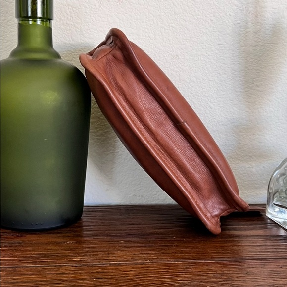 COACH Vintage Chunky Case British Tan Leather Pouch Bag 7165 - Picture 3 of 7